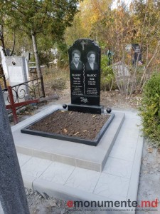 Monument din granit 