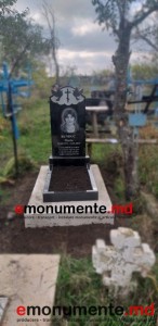 Monument funerar dublu